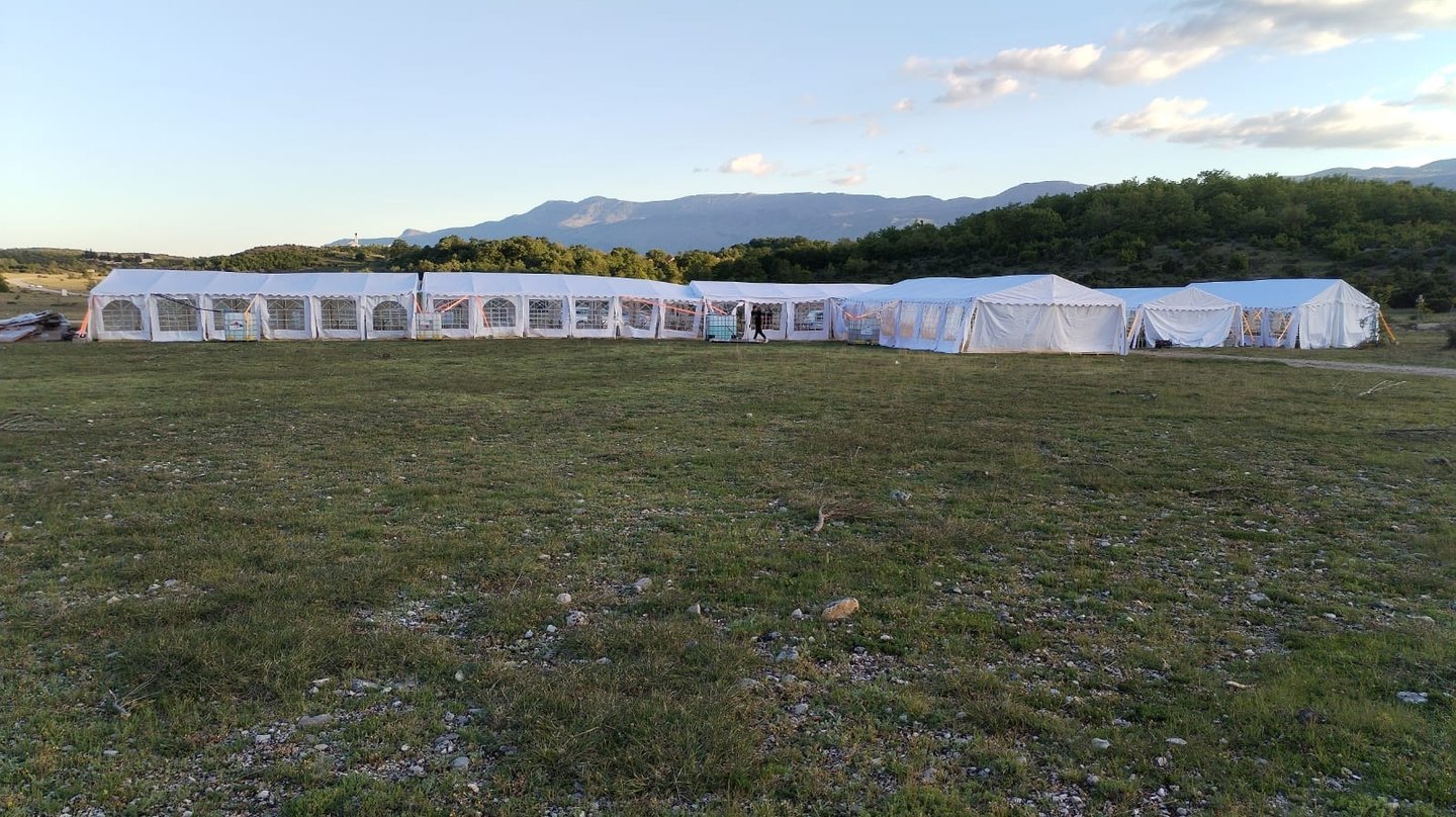 1004 Y4L4PPk6E2tGQNgx